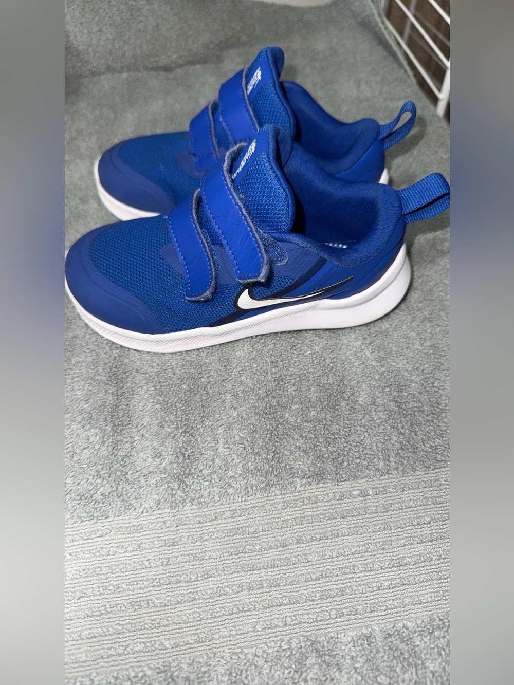 Nike Kids Royal Blue Hook-and-Loop Athletic Sneakers